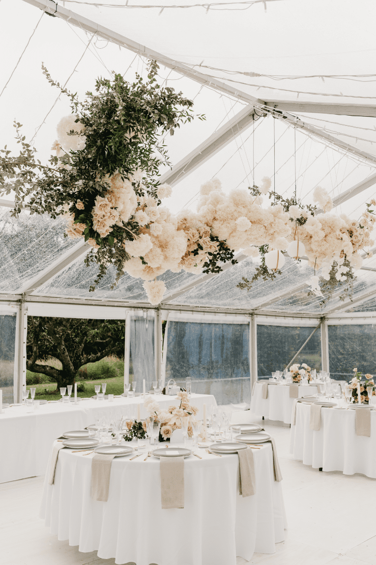 classic wedding florals