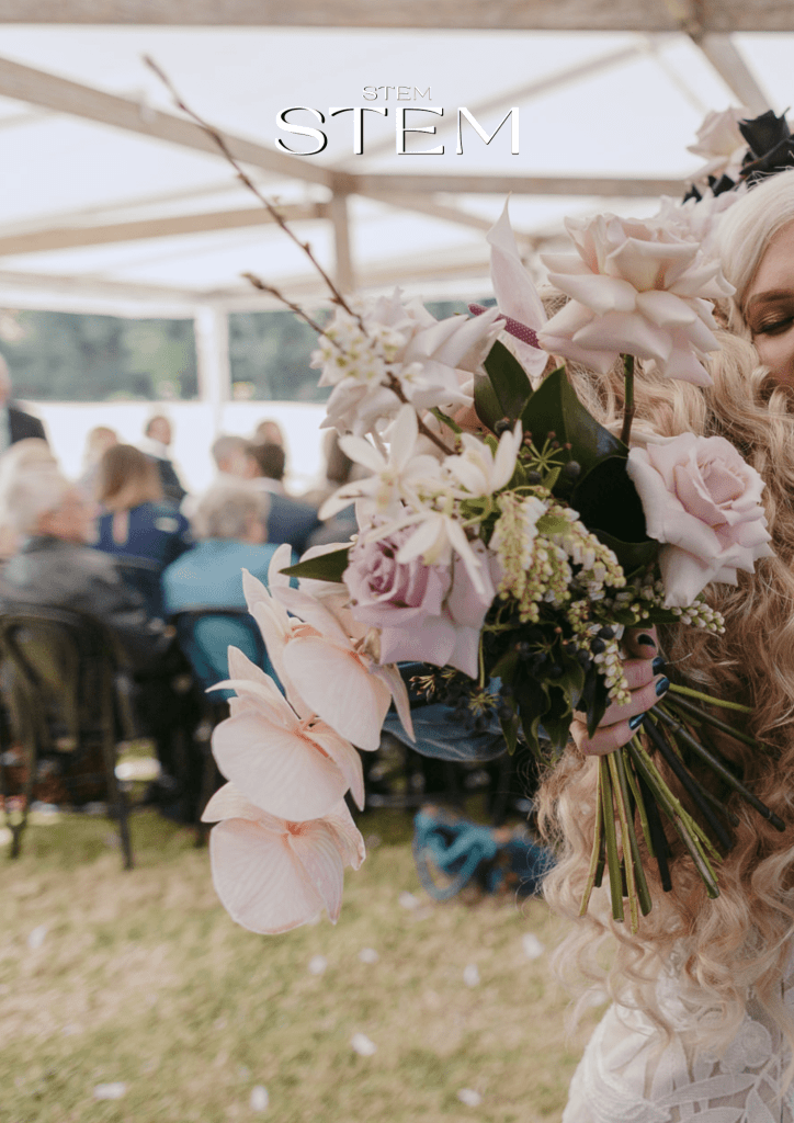 BOUQUET SHAPES EXPLAINED